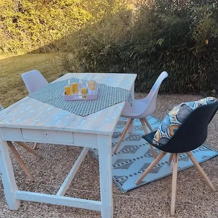 La Maison Belmira * Périgny